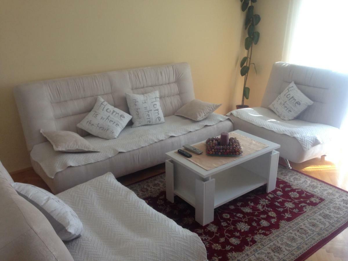 Sunny Apartment Jukic With Sea View 扎达尔 外观 照片