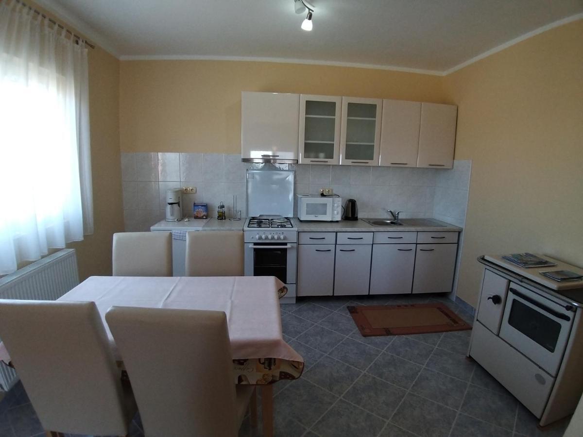 Sunny Apartment Jukic With Sea View 扎达尔 外观 照片