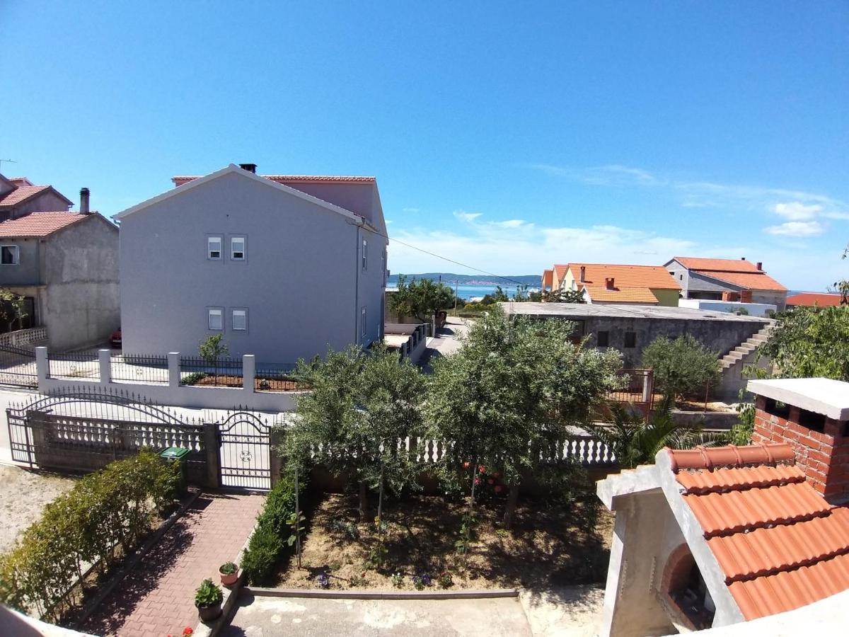 Sunny Apartment Jukic With Sea View 扎达尔 外观 照片