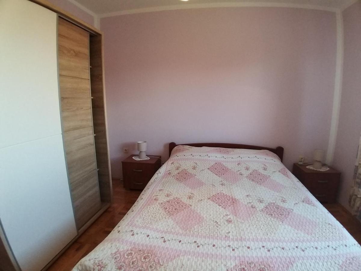Sunny Apartment Jukic With Sea View 扎达尔 外观 照片